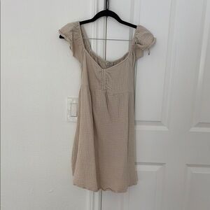 Beige Short Sleeve Dress with pockets